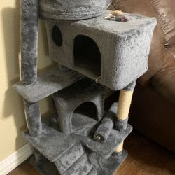 Cat Tower 