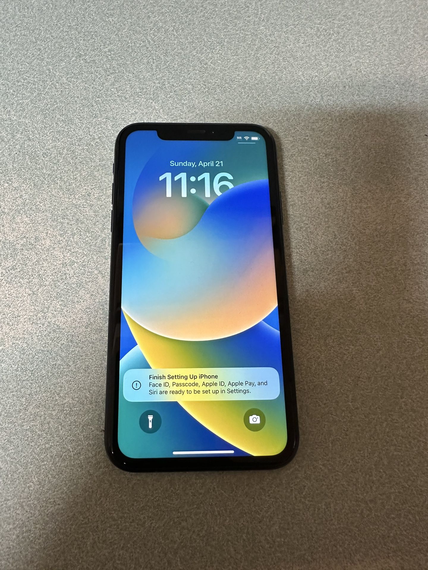 iPhone XR Unlocked 