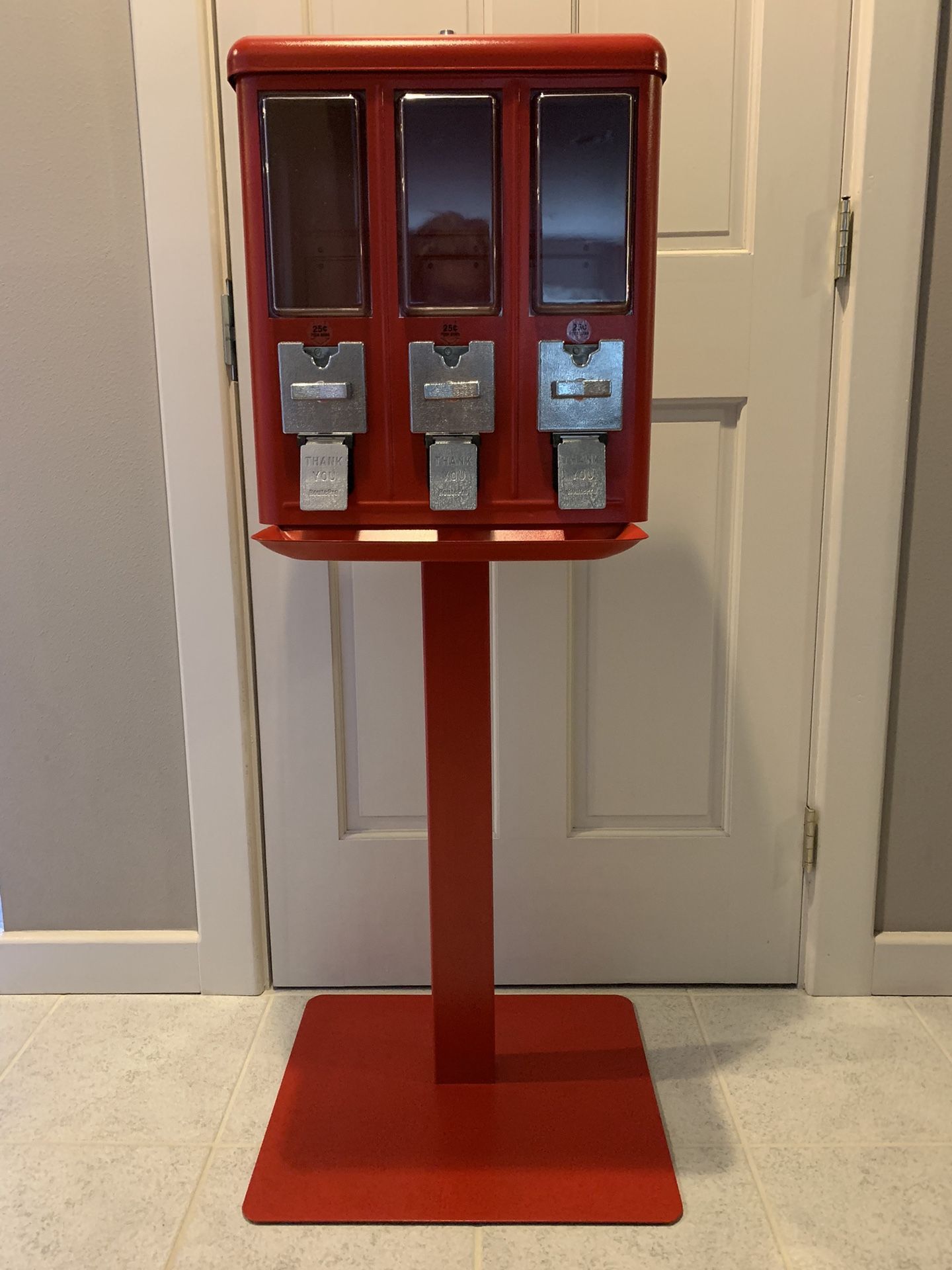Candy Vending Machine - Route Pro Brand new