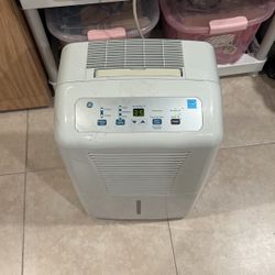 Dehumidifier General Electric 