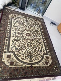 Rug Just Used For Month Size Is 91x67