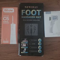 Lot of 3 hearth and beauty  accessories