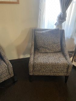 Accent Chairs (Decor)