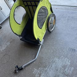 Kids Bike trailer Needs new tires and tubes 