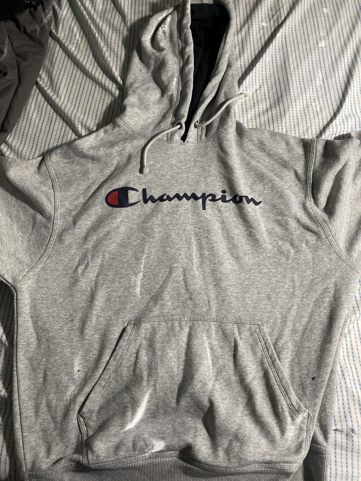 L Nike air sweatshirt