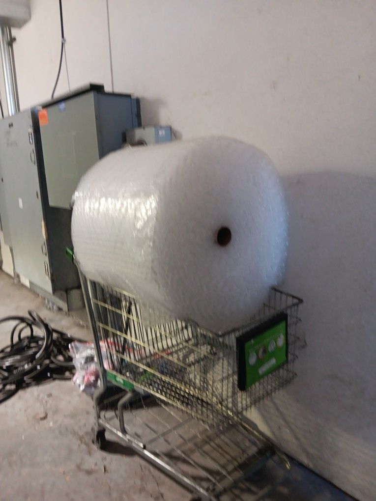 Large Roll of Bubble Warp