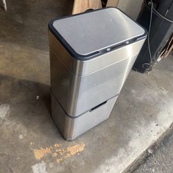Electric Trashcan