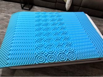 Full-size mattress with boxspring