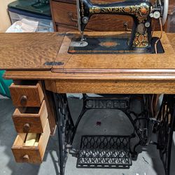 Antique Singer Sewing Machine Treadle Table
