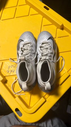 Size 11 Nike football cleats