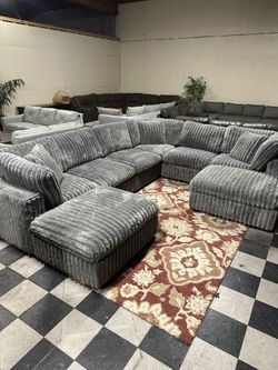 Thomasville Lowell 8pc Corduroy Sectional
