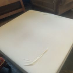 King Tempur Pedic Mattress 