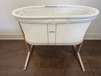 Baby Bjorn Infant Bassinet  And Fitted Sheet