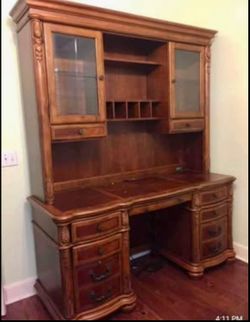 Haverty’s Desk + Credenza (Hutch) 