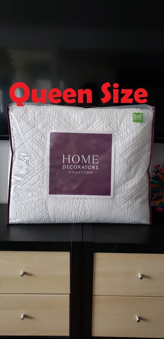 New Queen Quilt Comforter Blanket Set. Ivory white color Soft and versatile 100% cotton - LUXURIOUS Quality