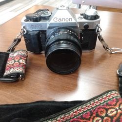 Canon AE-1 Camera and extra lense