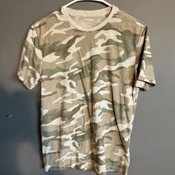 Basic Camo Shirt