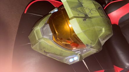 Master Chief Helmet (Halo) – Light-Up Cosplay / Display