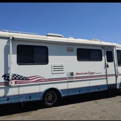 2002 American Clipper Motorhome