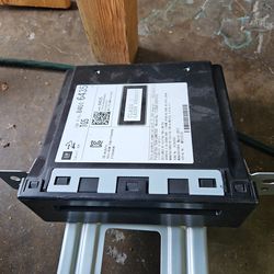 15-19 GM Silverado Sierra OEM Disc CD Player Disc Reader Radio (contact info removed)5