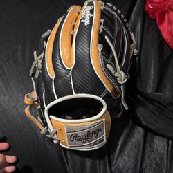 Rawlings Heart Of The Hide (OUT FIELD)