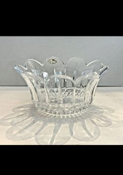 NEW~Vintage 8-1/4" dia hand cut Scalloped Crystal  by St. George, USA