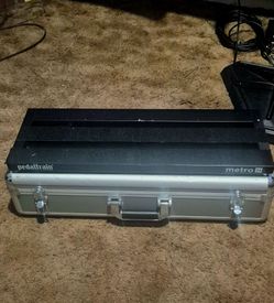 Pedaltrain Metro 24 Pedalboard with Hard Case