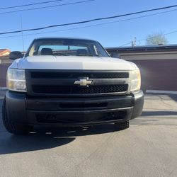 Selling My Chevy Silverado $5500
