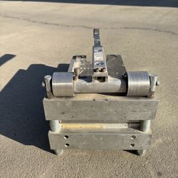 Laminate/ Vinyl Cutter