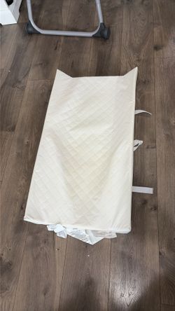 Diaper changing pad