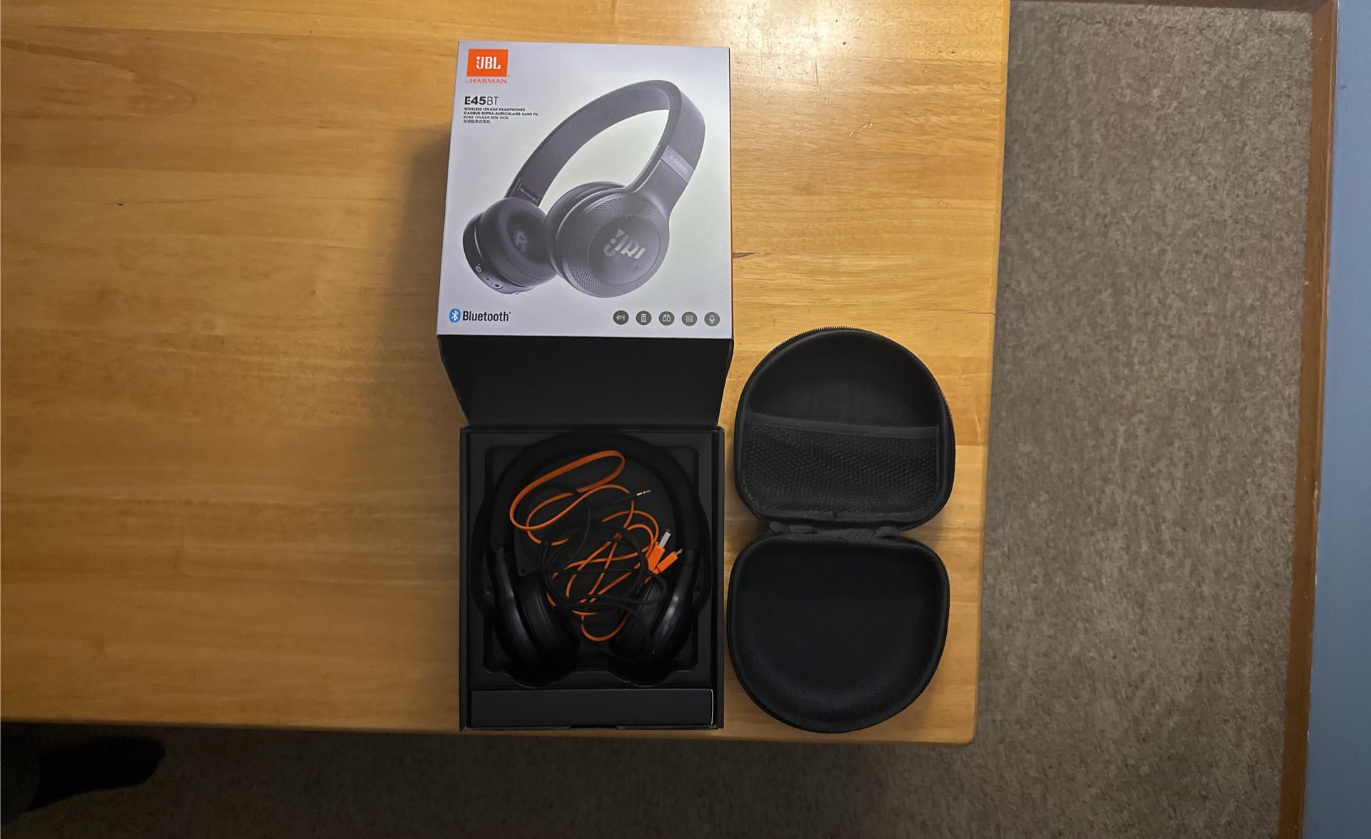JBL E45BT Bluetooth Headphones