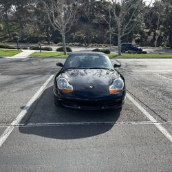 1999 Porsche 911 Carrera (996.1) – 6-Speed Manual