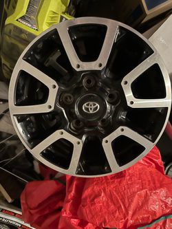 2020 Tundra TRD Off Road OEM wheels (4)