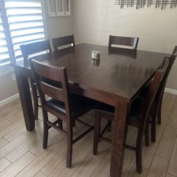 Dining Table 7 Piece Used 
