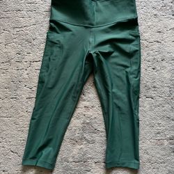 Athleta leggings, size medium