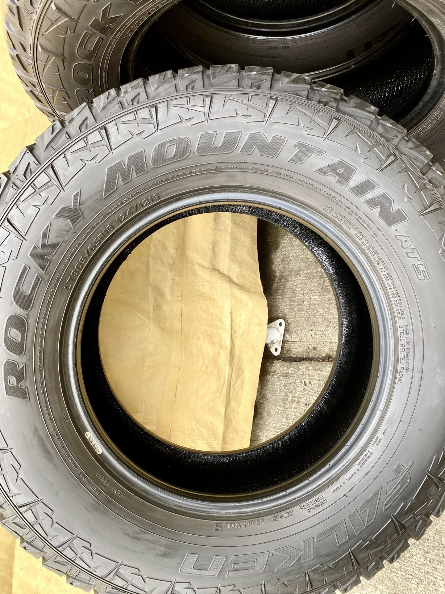 LT305/65R18 Falken Rocky Mountain All Terrain Light Truck Tires for Sale in Auburn, WA OfferUp
