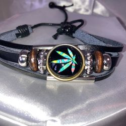 Mens & Womens Marijuana Pride Leather Bracelet 