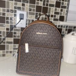 New Women’s Backpacks Michael Kors Authentic 