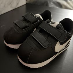 Nike Cortez