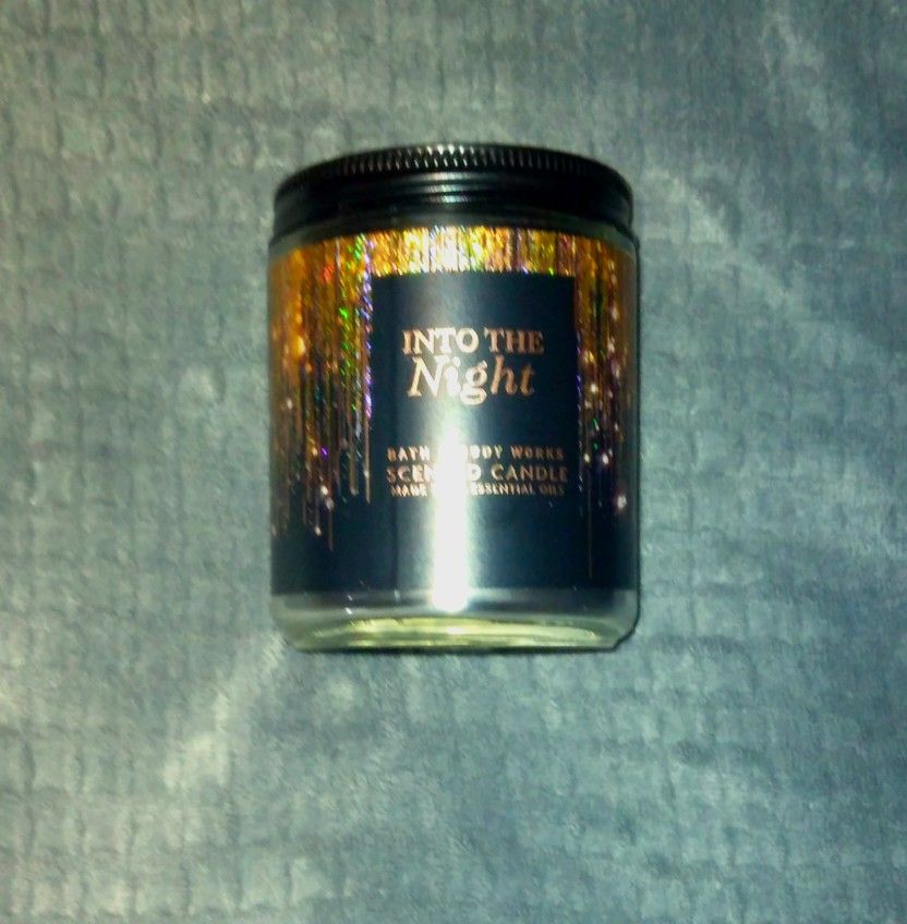 Bath And Body Limited Edition Candle