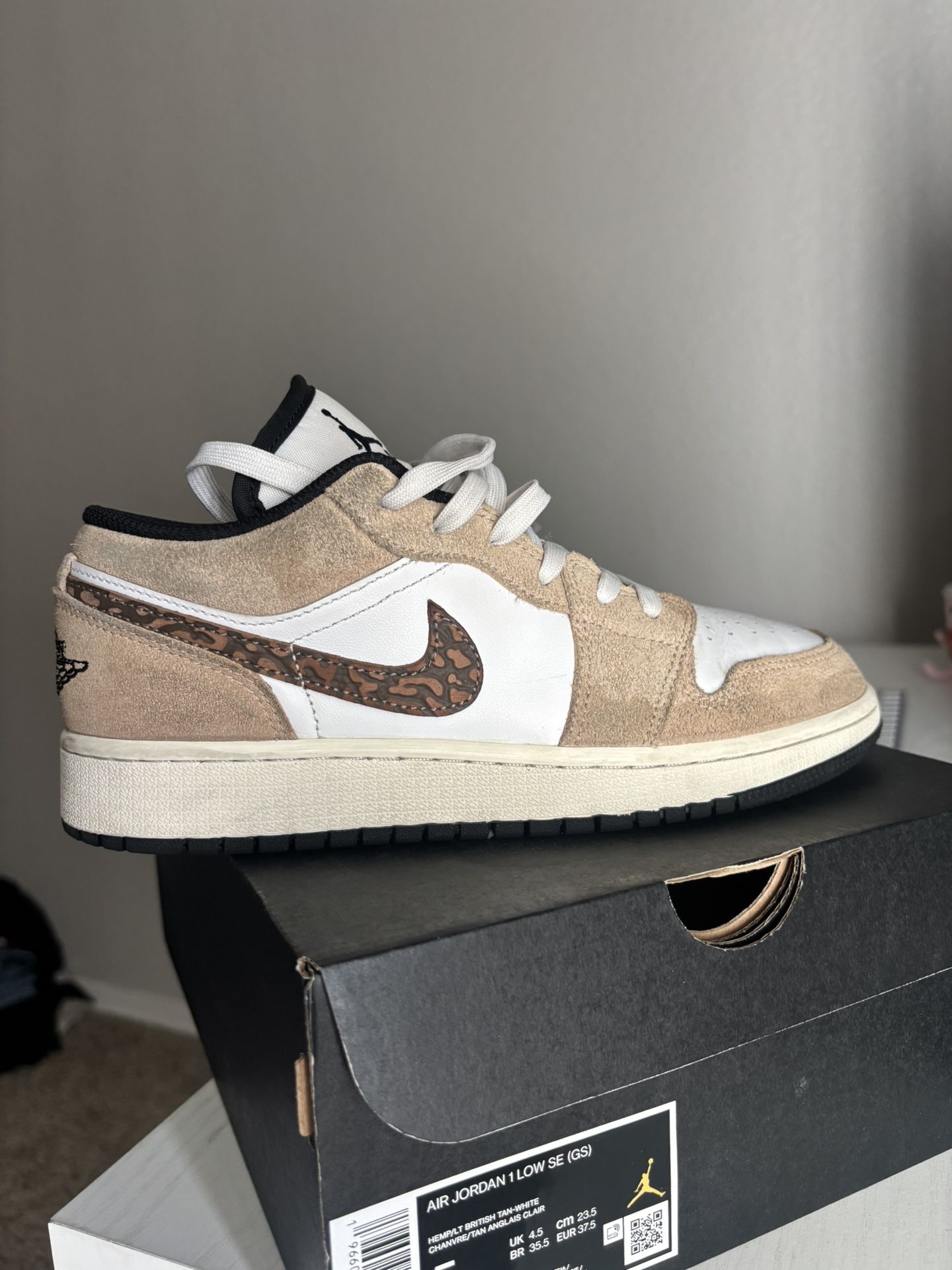Air Jordan 1 Low