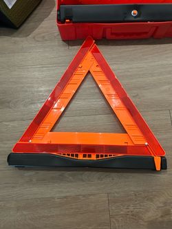 Triangle reflectors