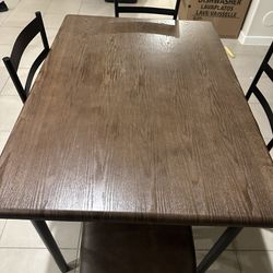 Kitchen Table With 4 Chairs