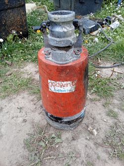 Godwin 2in Sub Trah Pump