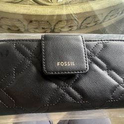 Fossil Leather Wallet 
