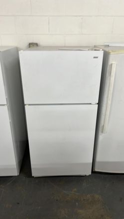 Kenmore Top Freezer Fridge – White, clean inside, 19 cu ft