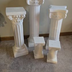 White Pillars/Columns