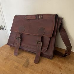 Genuine leather large messenger bag