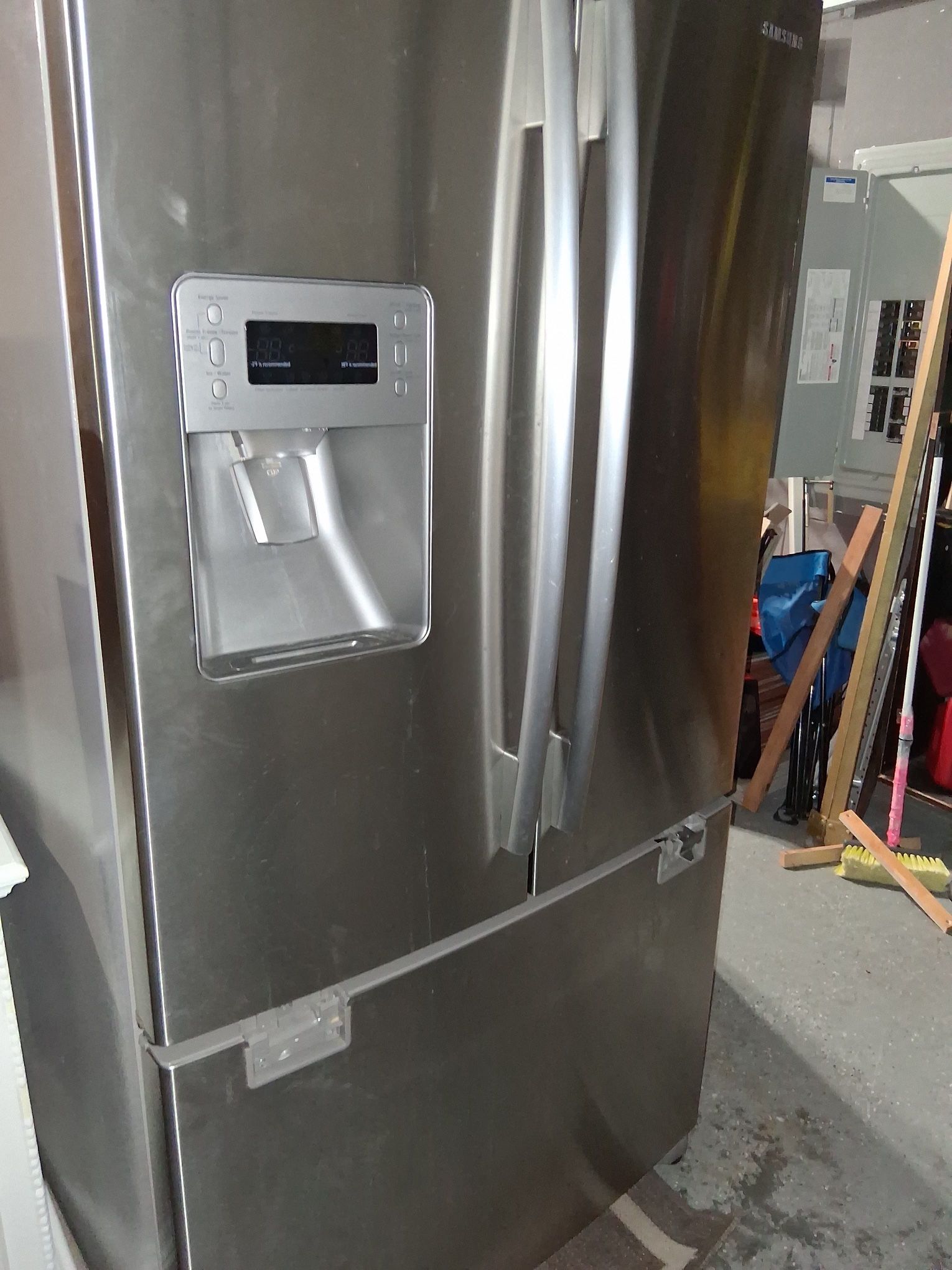 Free Fridge 