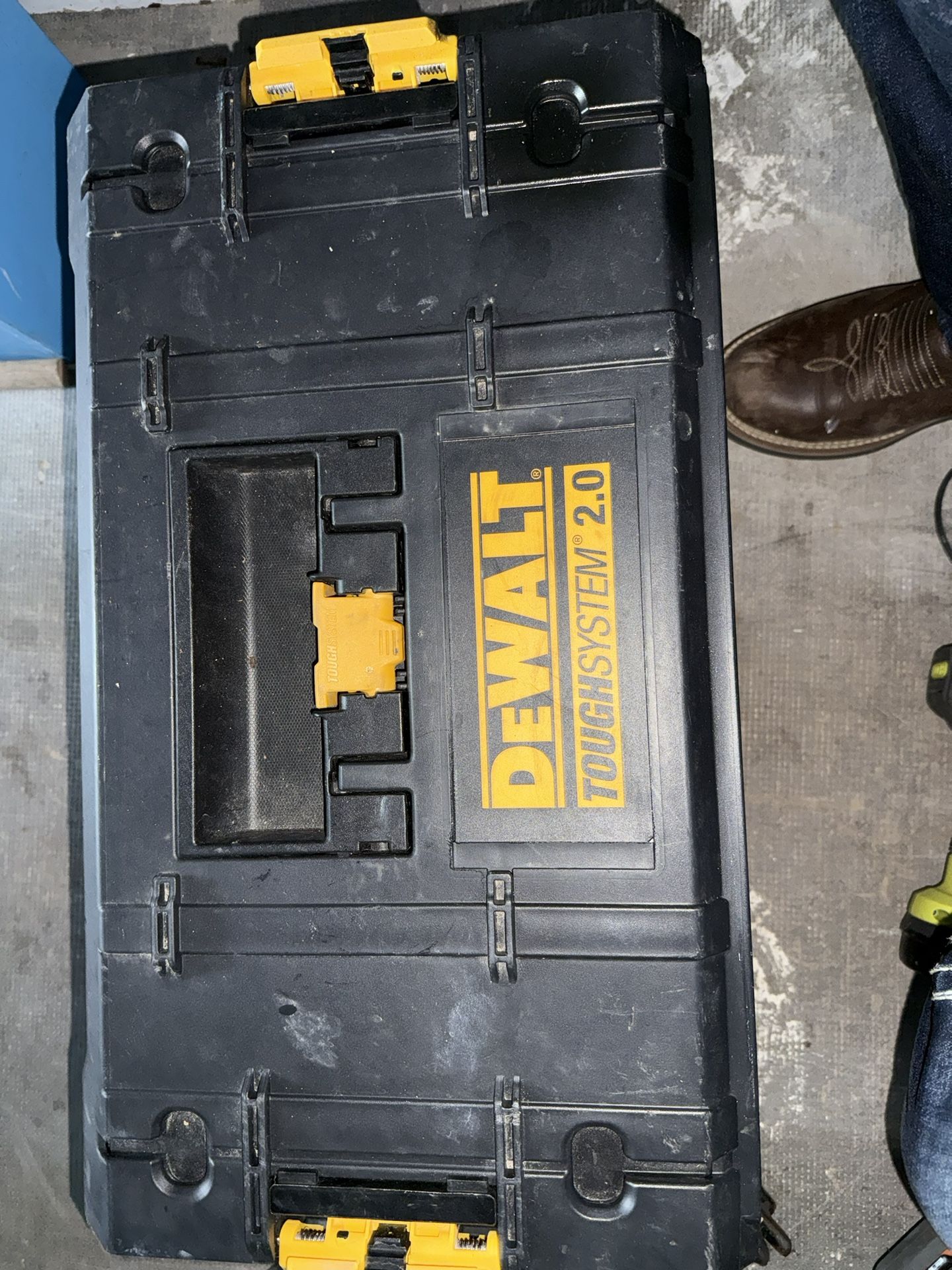Dewalt Too Box